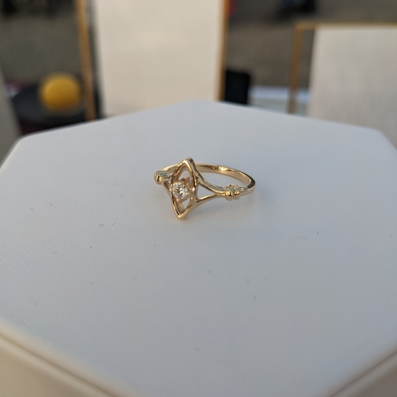 "Settling Stars" | The truth will find you | Vintage Inspired Diamond Ring - Picture 14 of 14